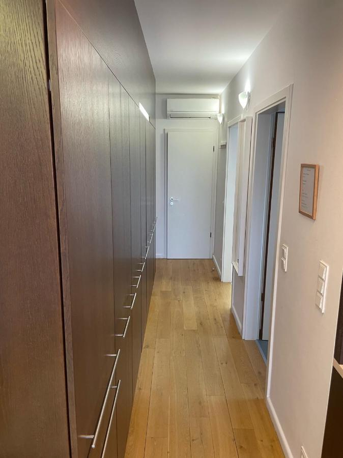 Prime Apartmans Balatonlelle Eksteriør bilde